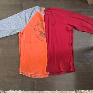 2 American Eagle Long Sleeve Tees Bundle